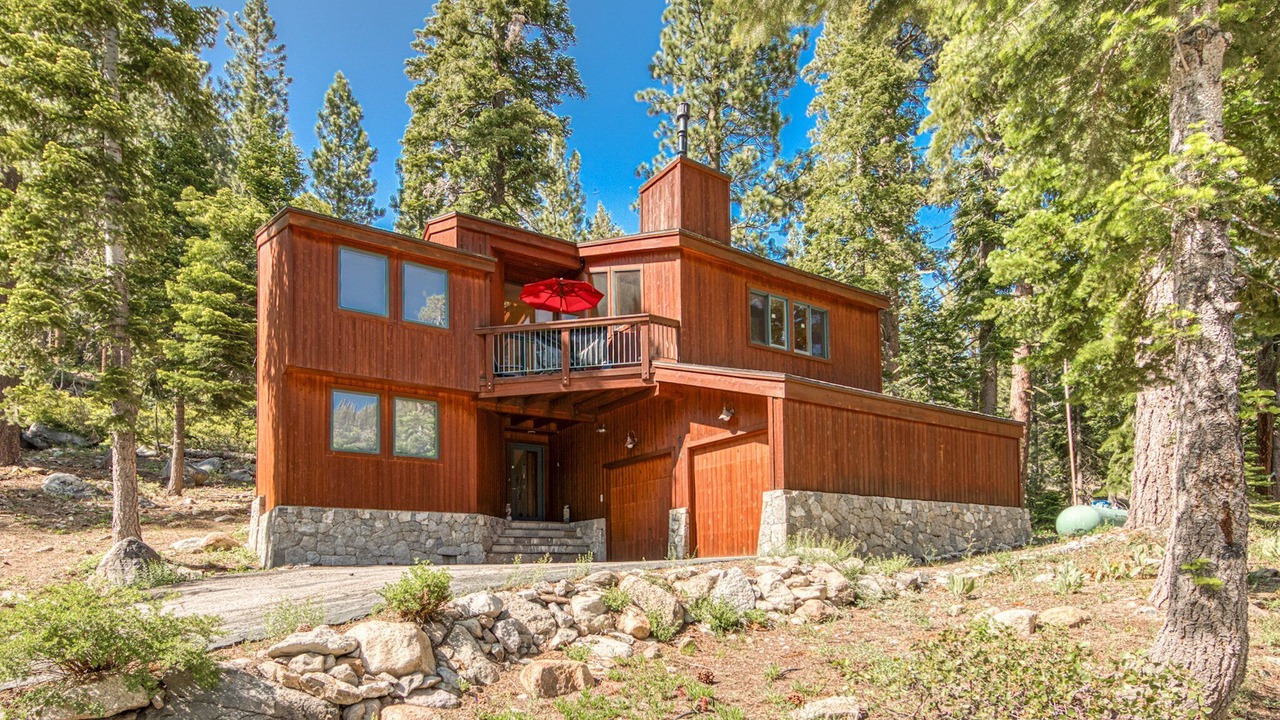 Photo of Outdoor in Alpine Meadows