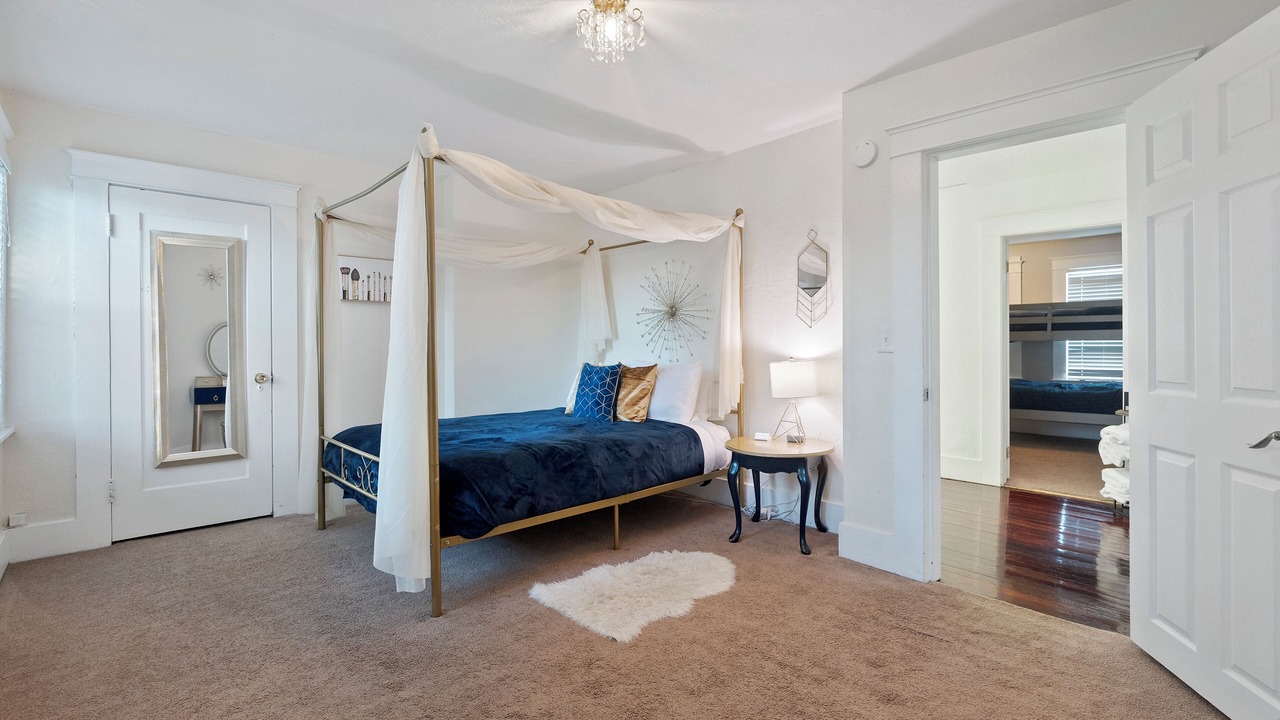 Photo of Bedroom in Crescent City