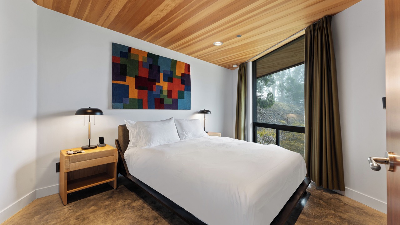 Photo of Bedroom in San Simeon