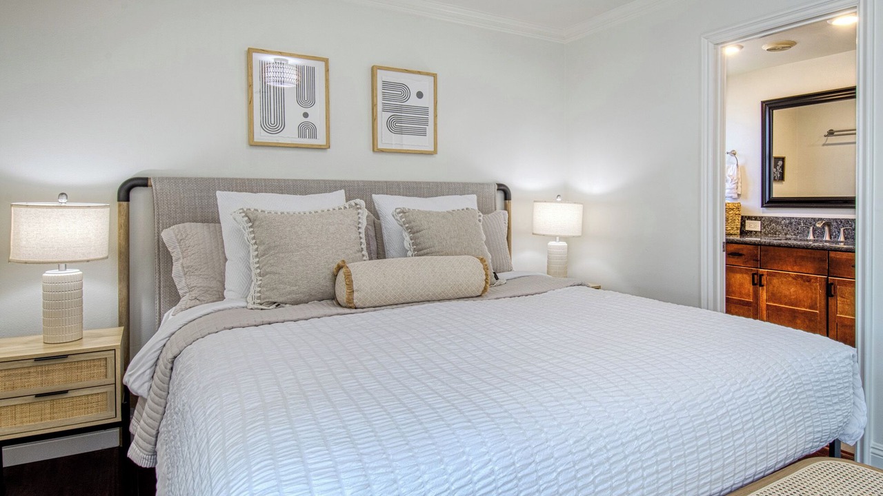 Photo of Bedroom in Hermosa Village