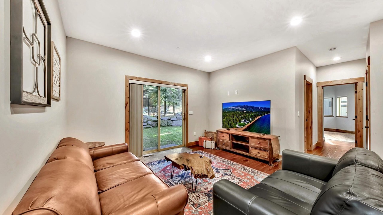 Photo of Others in Country Club Estates