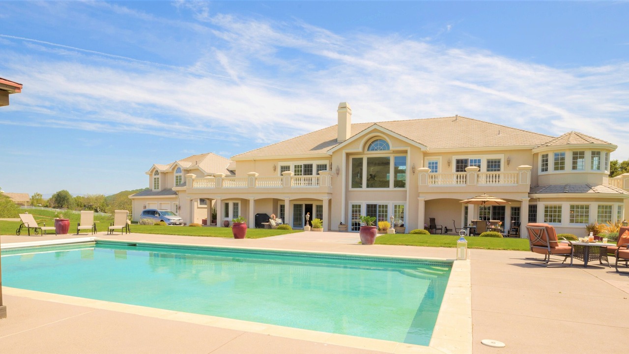 Photo of Outdoor in Salinas