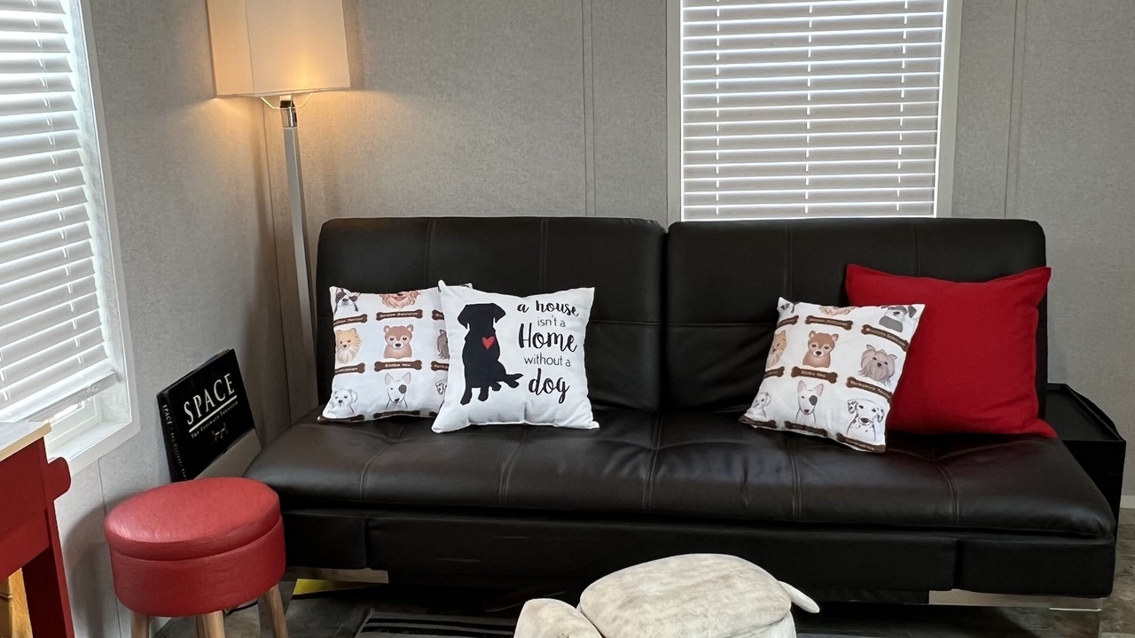 Photo of Livingroom in Crescent City