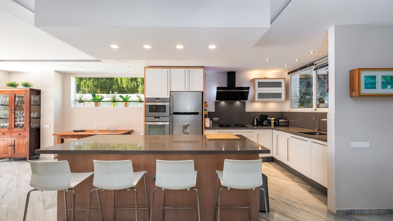 Photo of Kitchen in New Golden Mile
