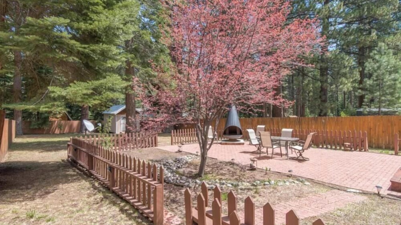 Photo of Livingroom in South Lake Tahoe