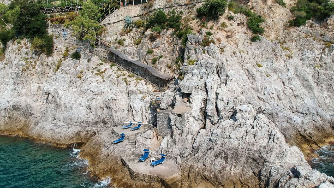 Photo of Others in Furore