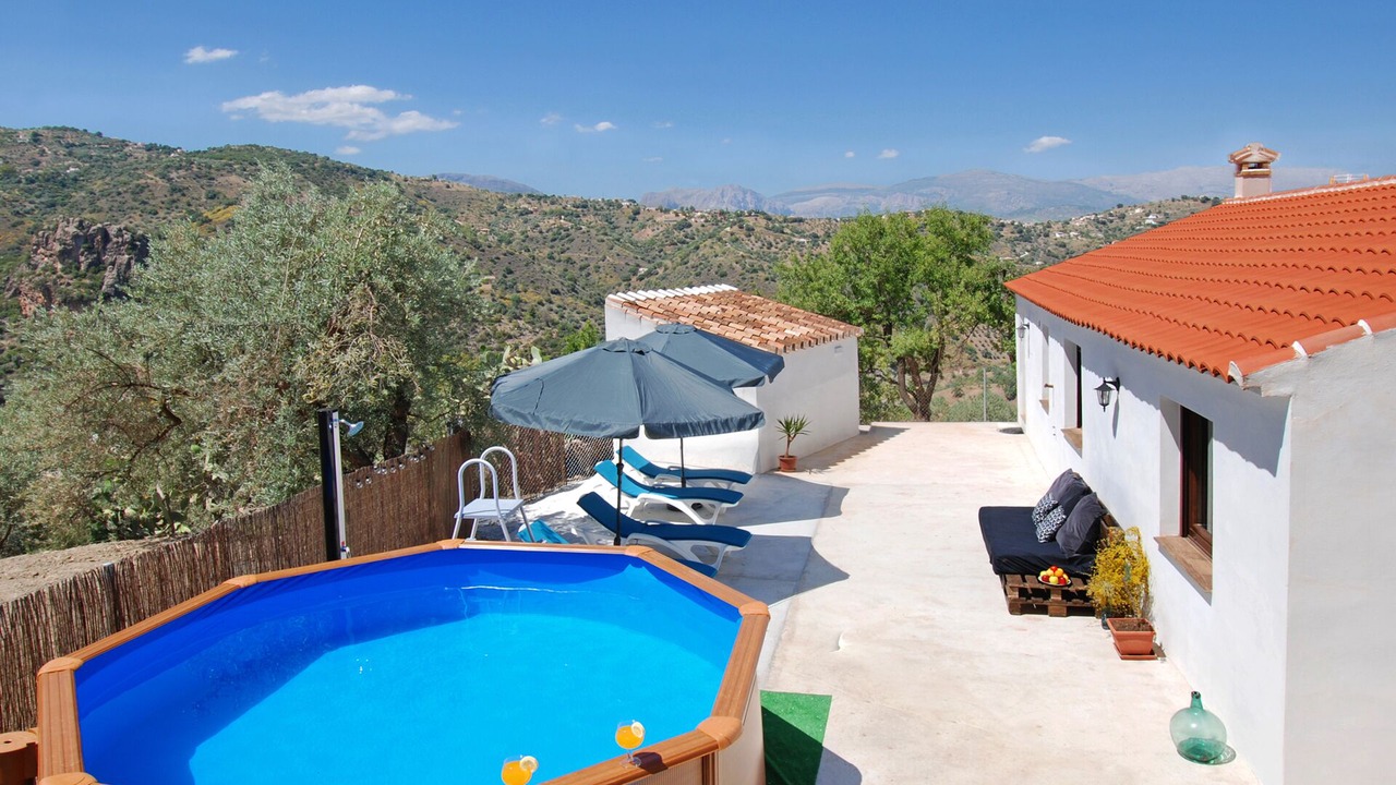 Photo of Others in Comares