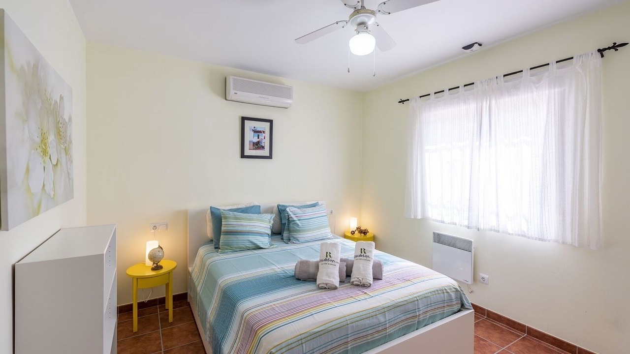 Photo of Bedroom in Canillas de Albaida