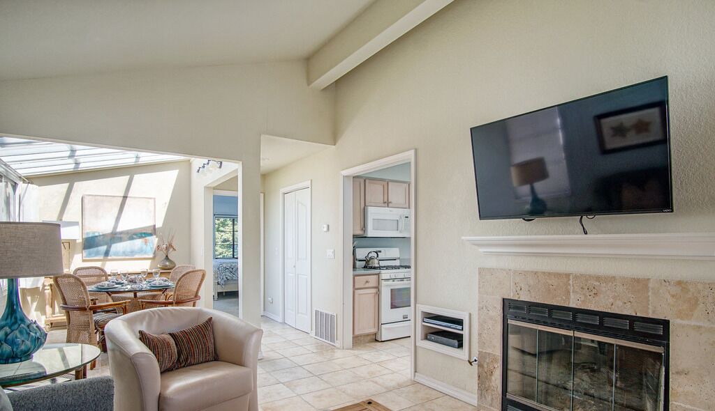 Photo of Livingroom in Lighthouse District