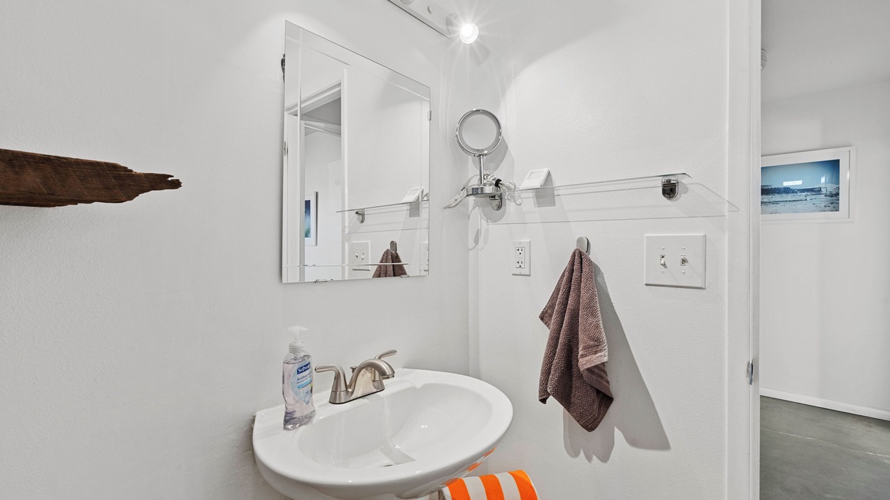 Photo of Bathroom in Yucca Valley