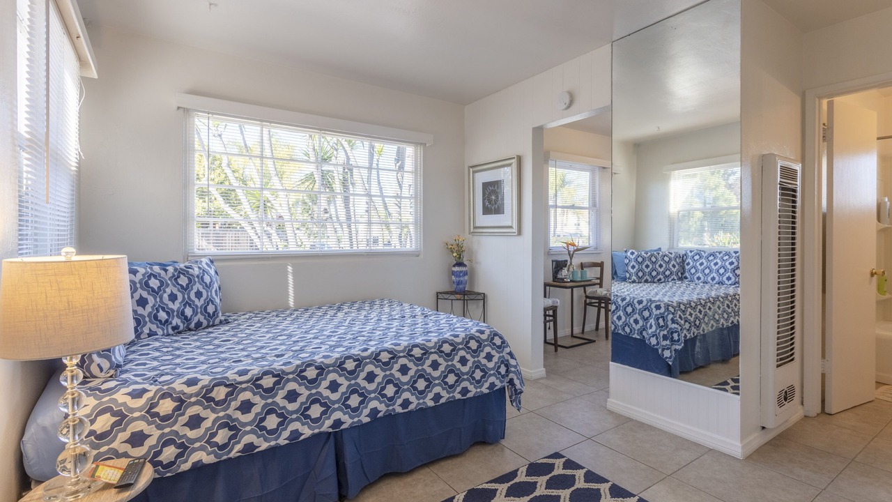Photo of Bedroom in Pacific Beach