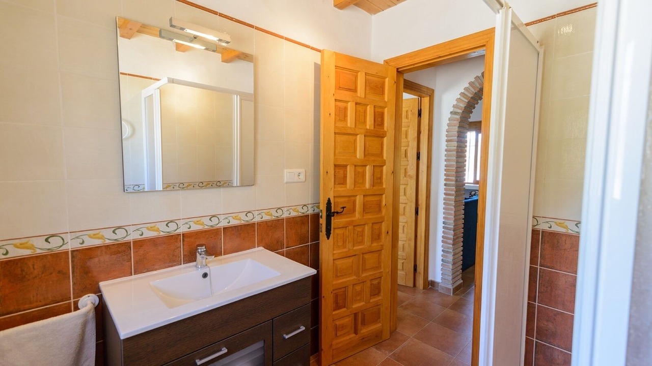 Photo of Bathroom in Almachar