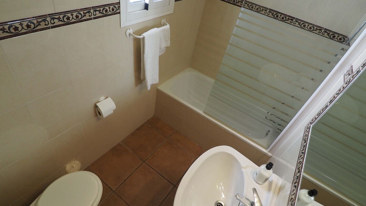 Photo of Bathroom in Chimenea