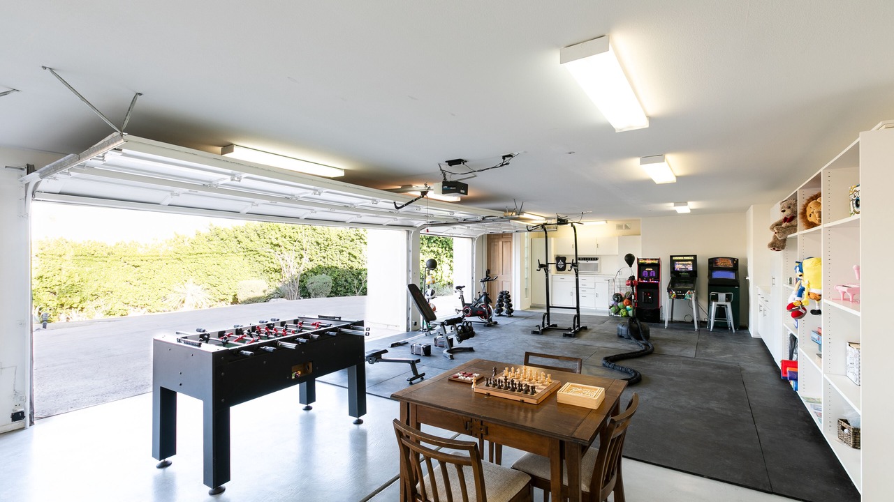 Photo of Bedroom in Palm Desert