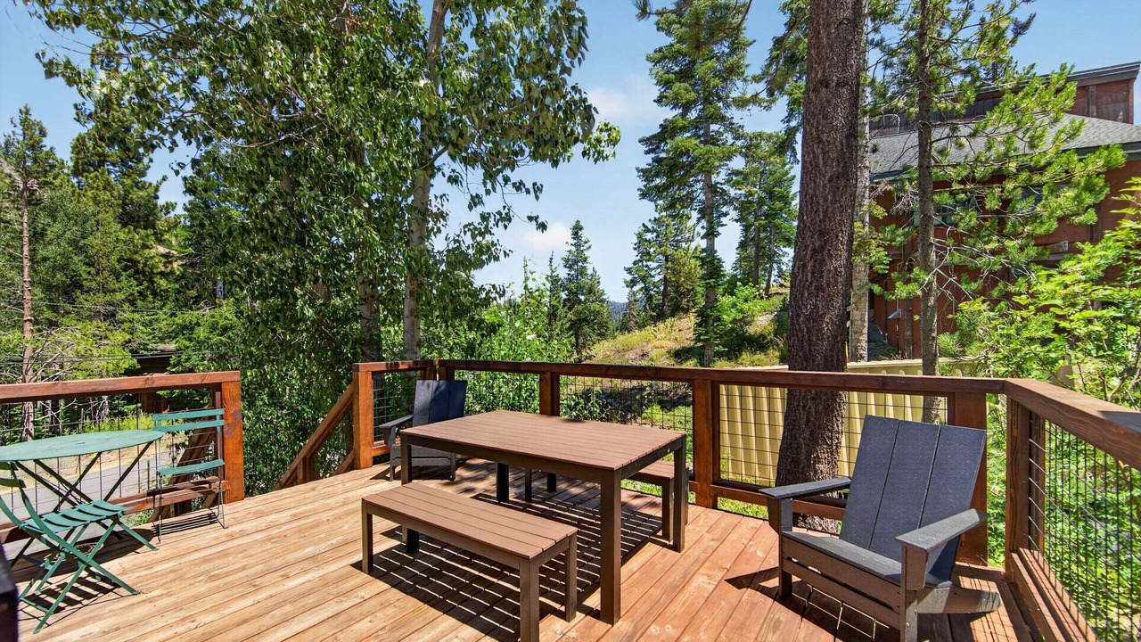 Photo of Outdoor in Alpine Meadows