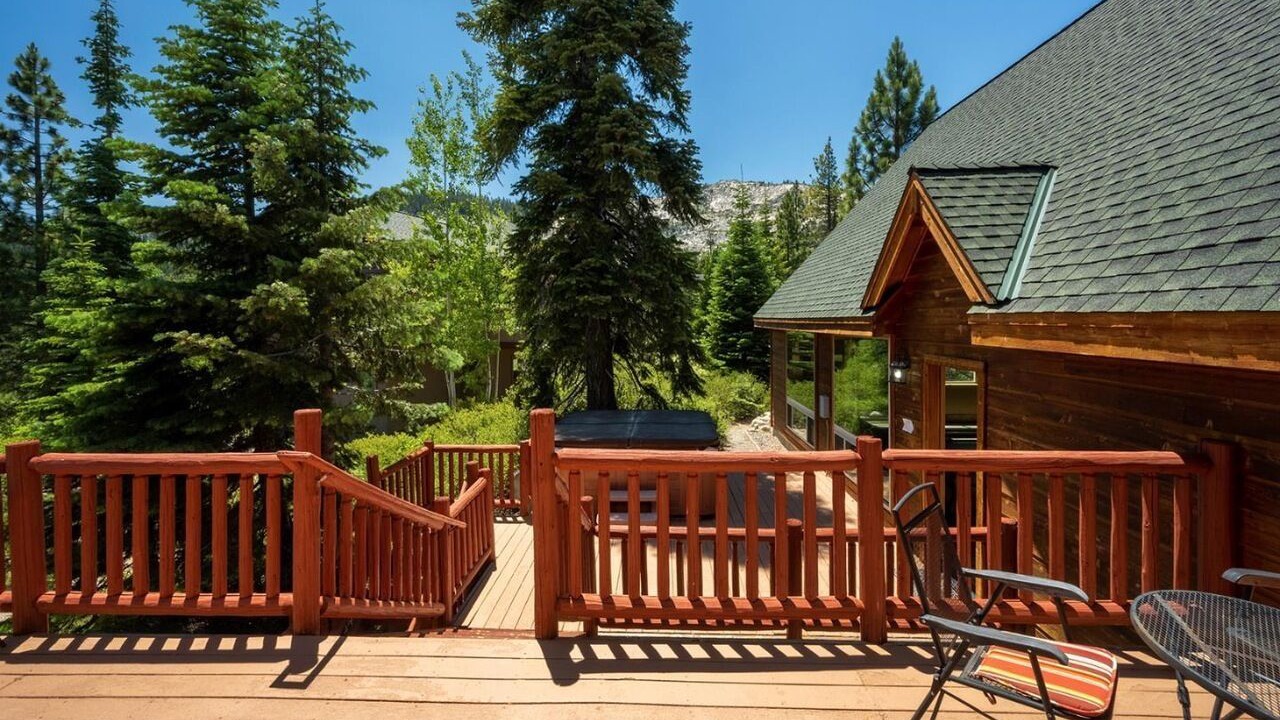 Photo of Patio Balcony in North Upper Truckee