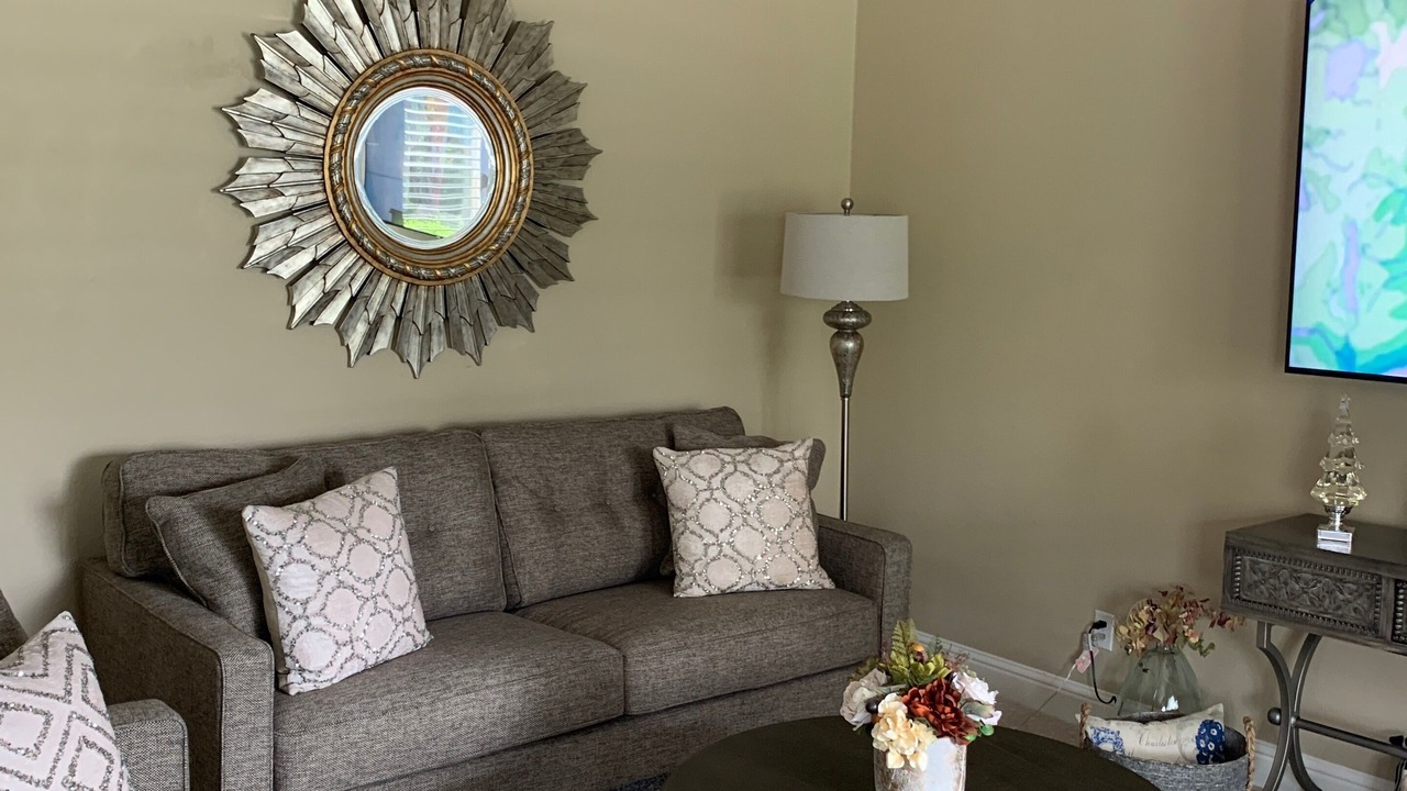 Photo of Livingroom in Redding