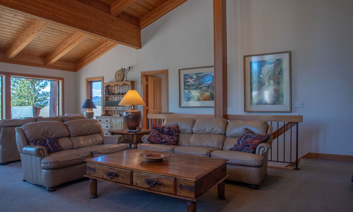 Photo of Livingroom in Lake Forest