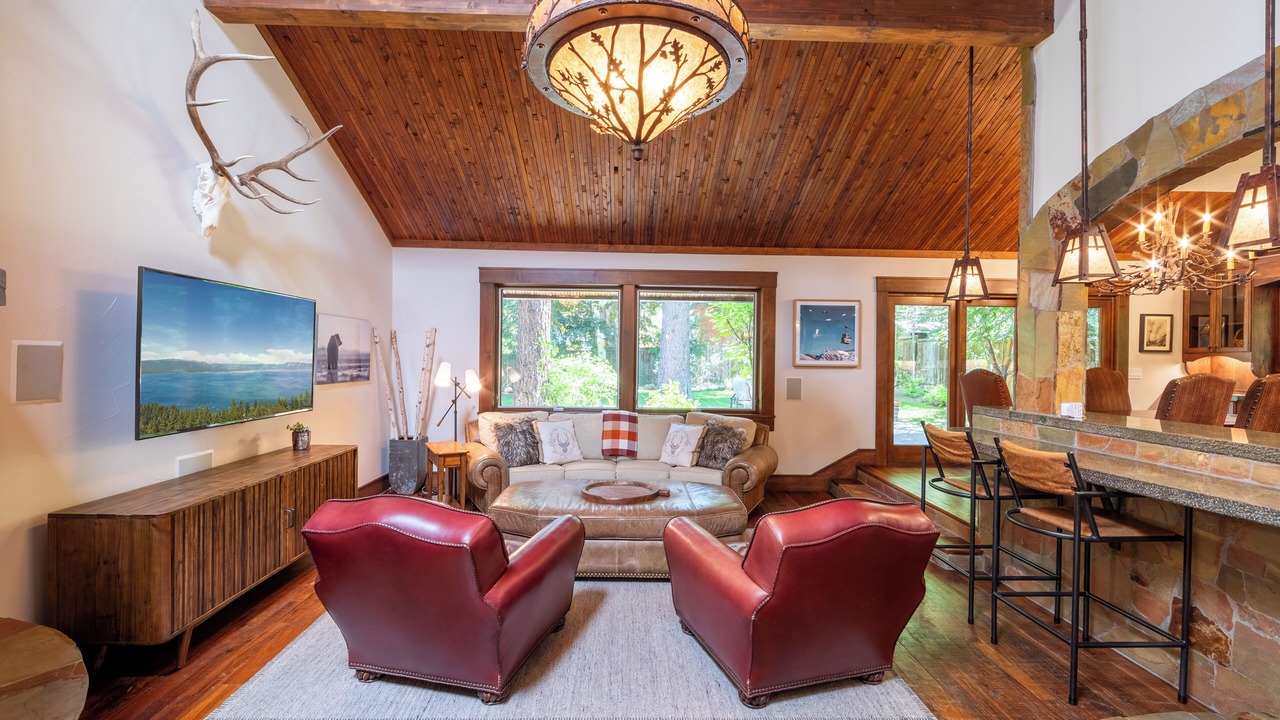 Photo of Livingroom in Lake Forest