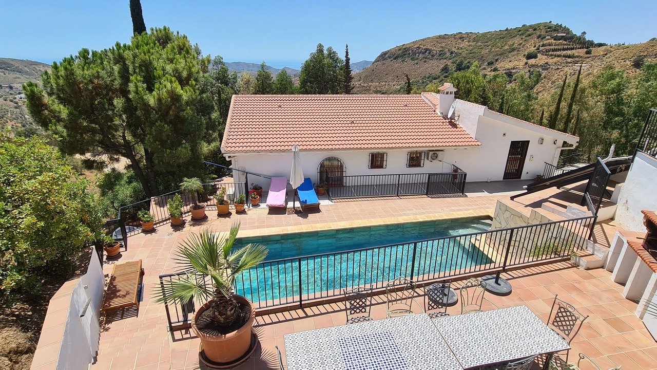 Photo of Outdoor in Salares