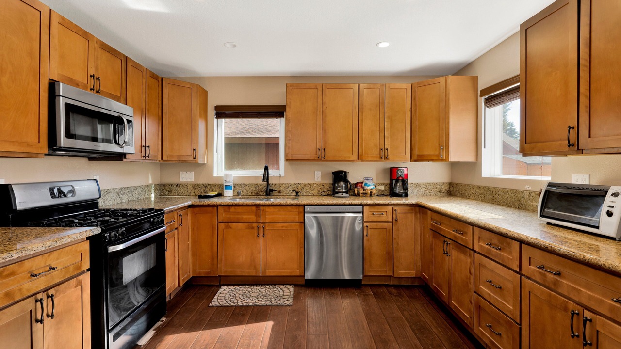 Photo of Kitchen in Fawnskin