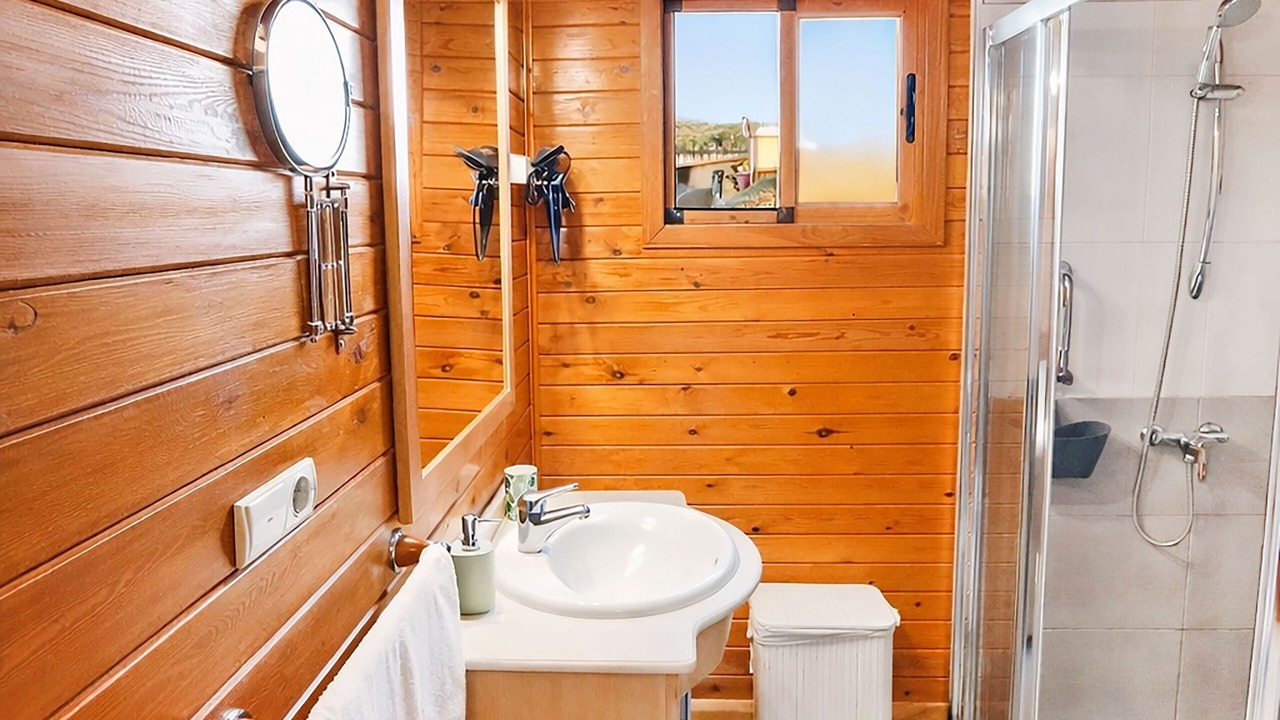 Photo of Bathroom in Almayate Bajo