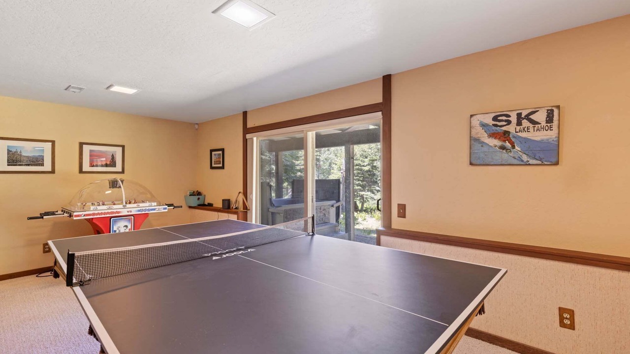 Photo of Bedroom in Alpine Meadows