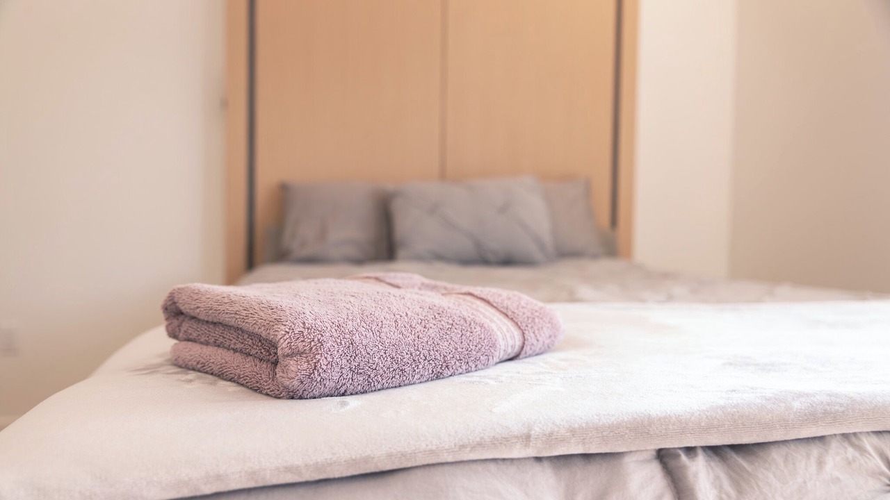 Photo of Bedroom in North Oak Park