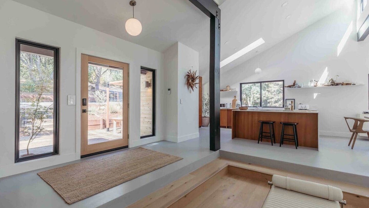 Photo of Livingroom in Auburn