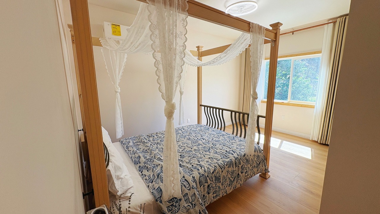 Photo of Bedroom in Hacienda Heights