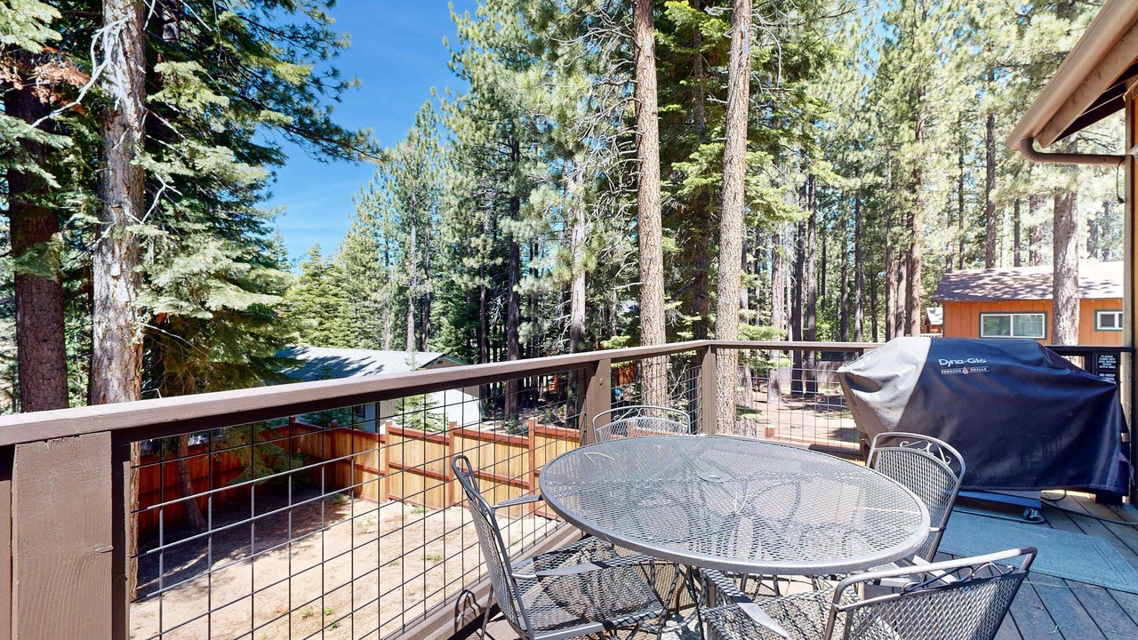Photo of Outdoor in Country Club Estates
