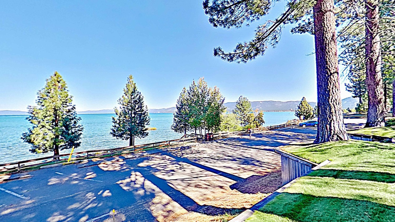 Photo of Others in Al Tahoe