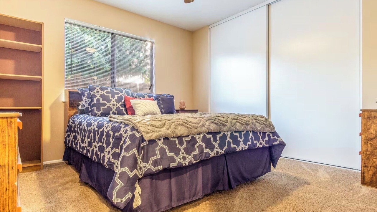 Photo of Bedroom in Victorville