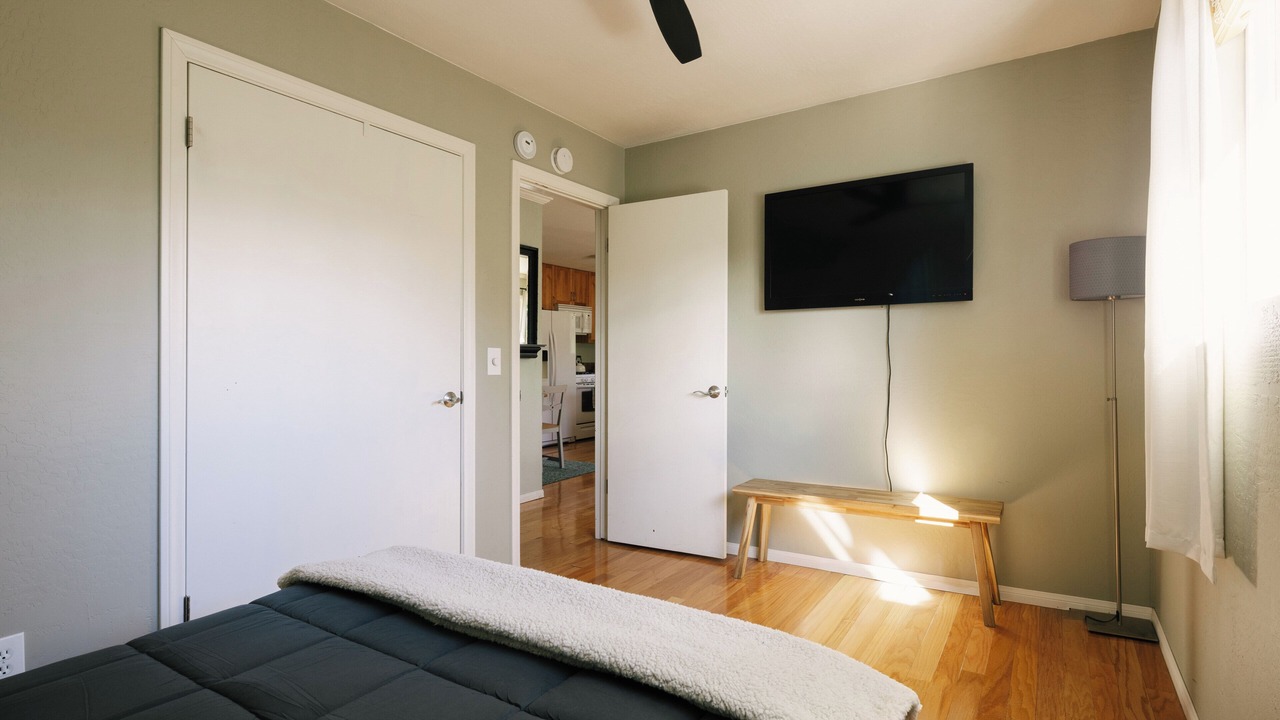 Photo of Bedroom in Arrowhead Villas