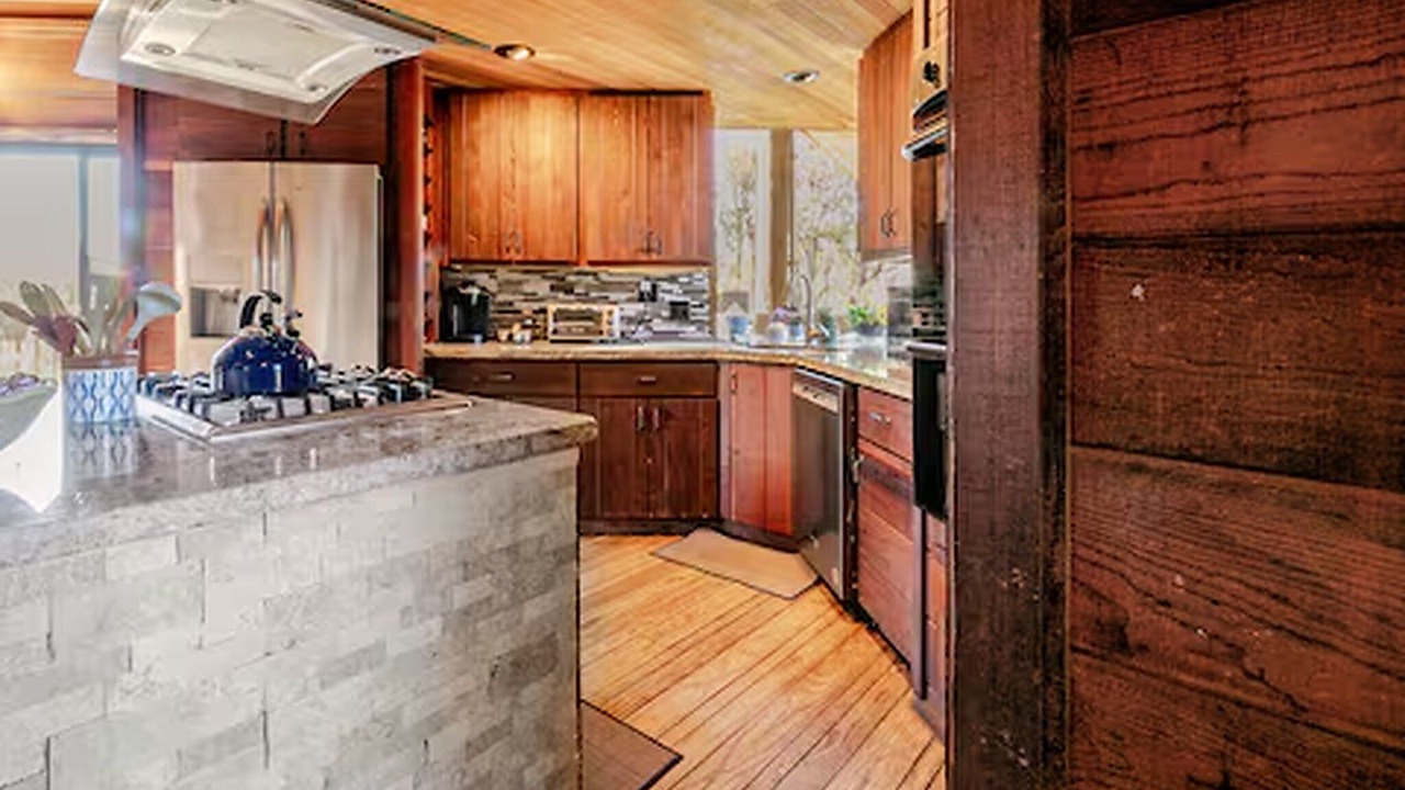 Photo of Kitchen in Valley Center
