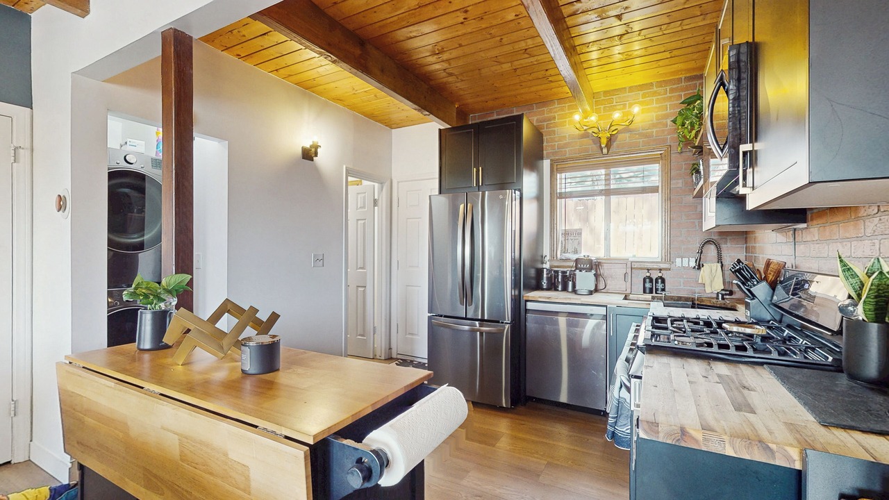 Photo of Kitchen in Arrowbear Lake
