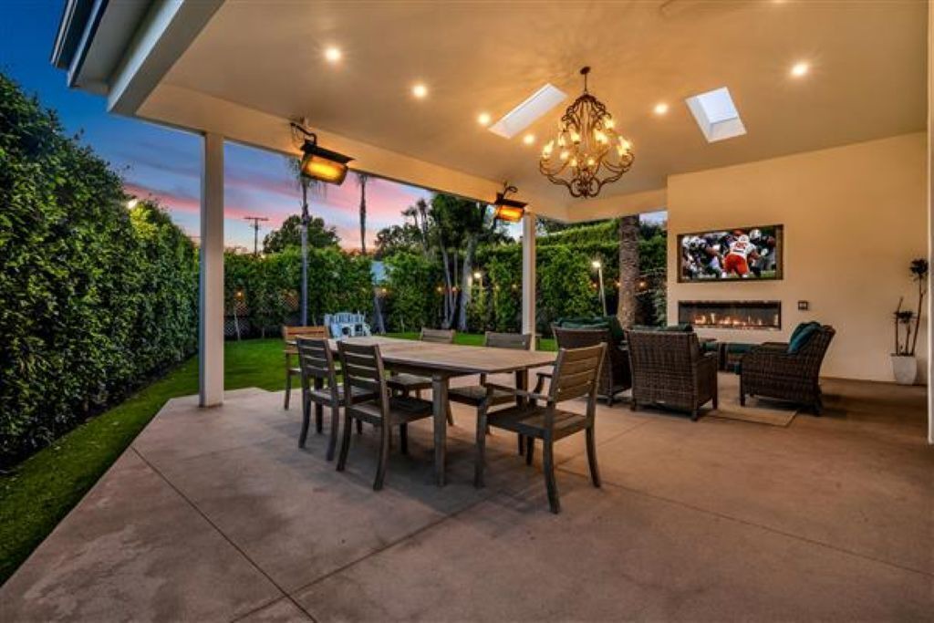 Photo of Outdoor in Sawtelle