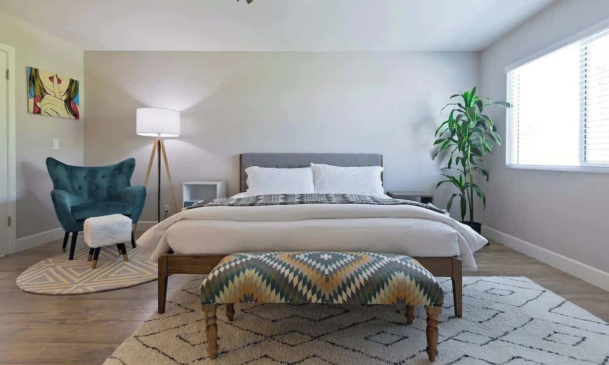 Photo of Bedroom in Racquet Club South