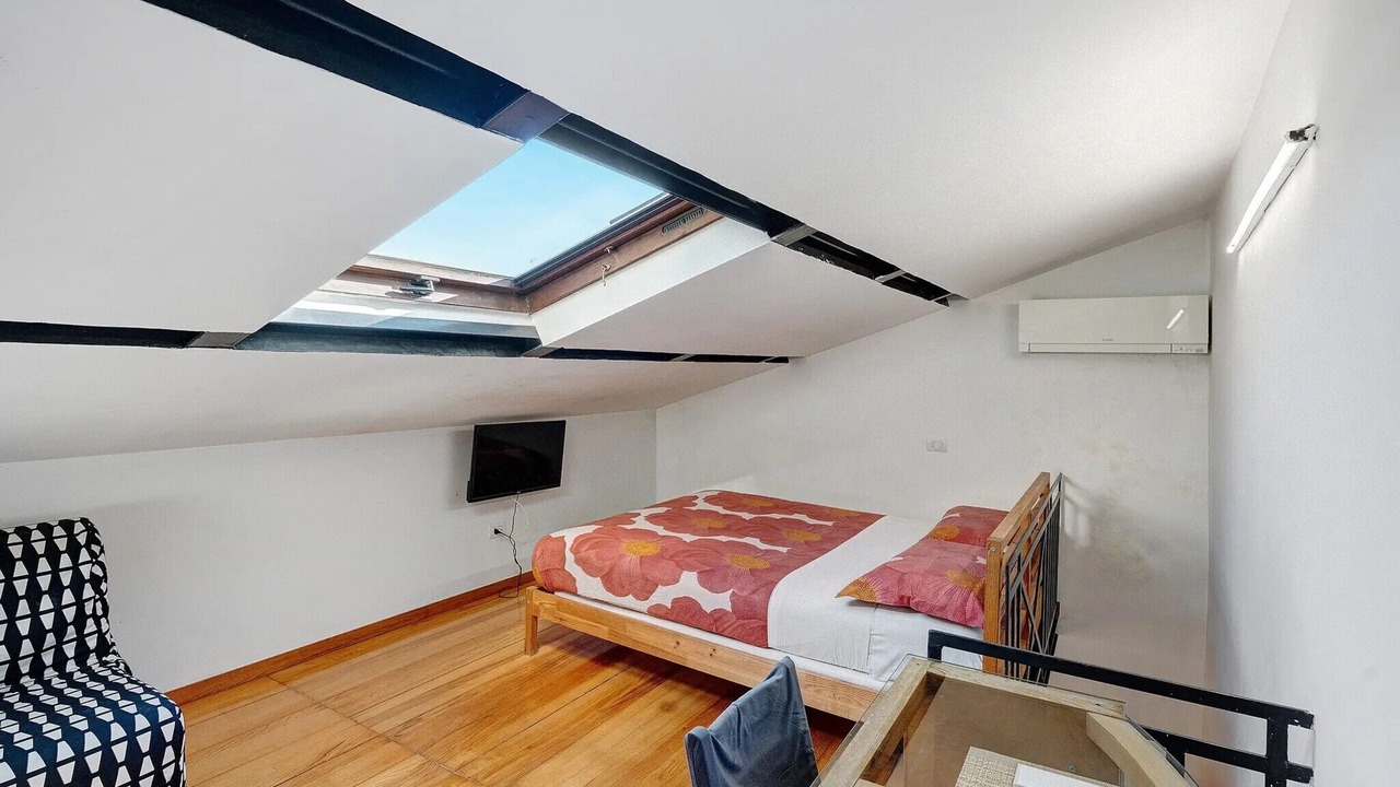 Photo of Bedroom in Historical Downtown Salerno