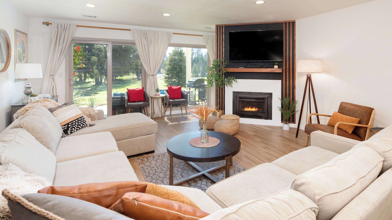 Photo of Livingroom in Callender