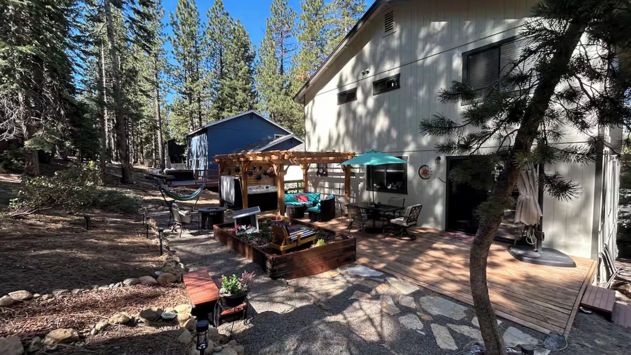 Photo of Patio Balcony in Country Club Estates