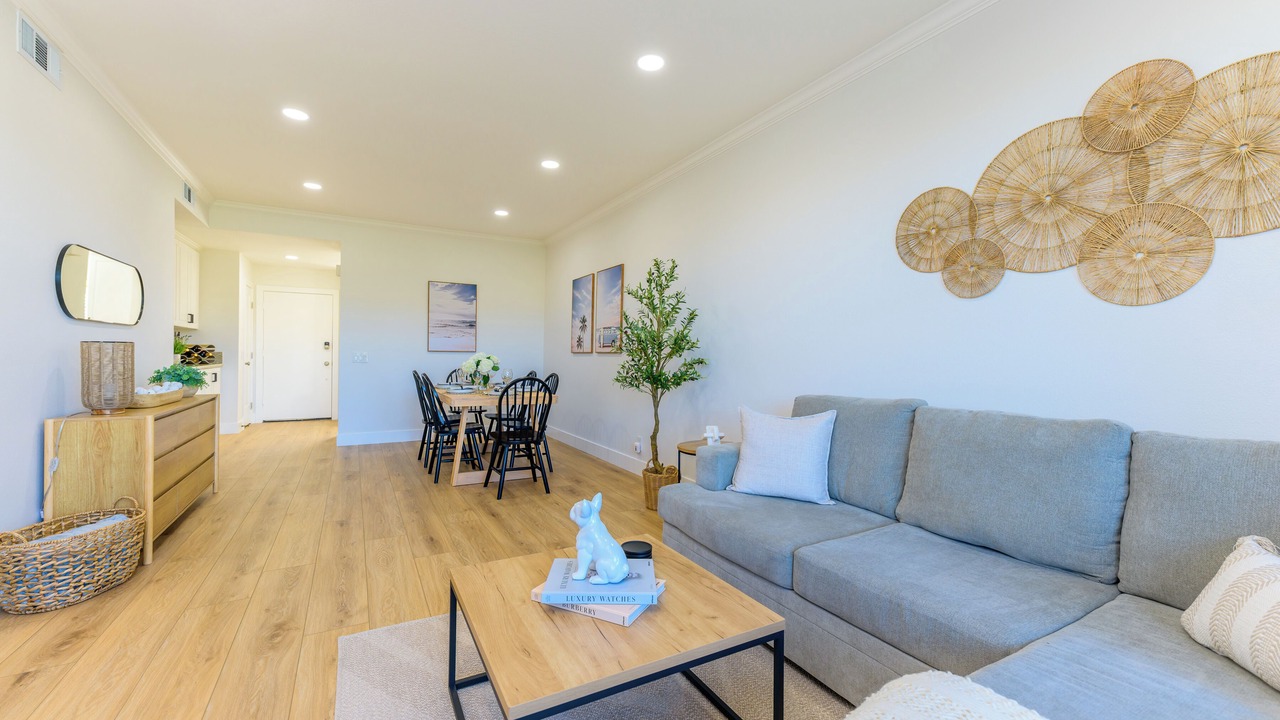 Photo of Livingroom in Laguna Niguel