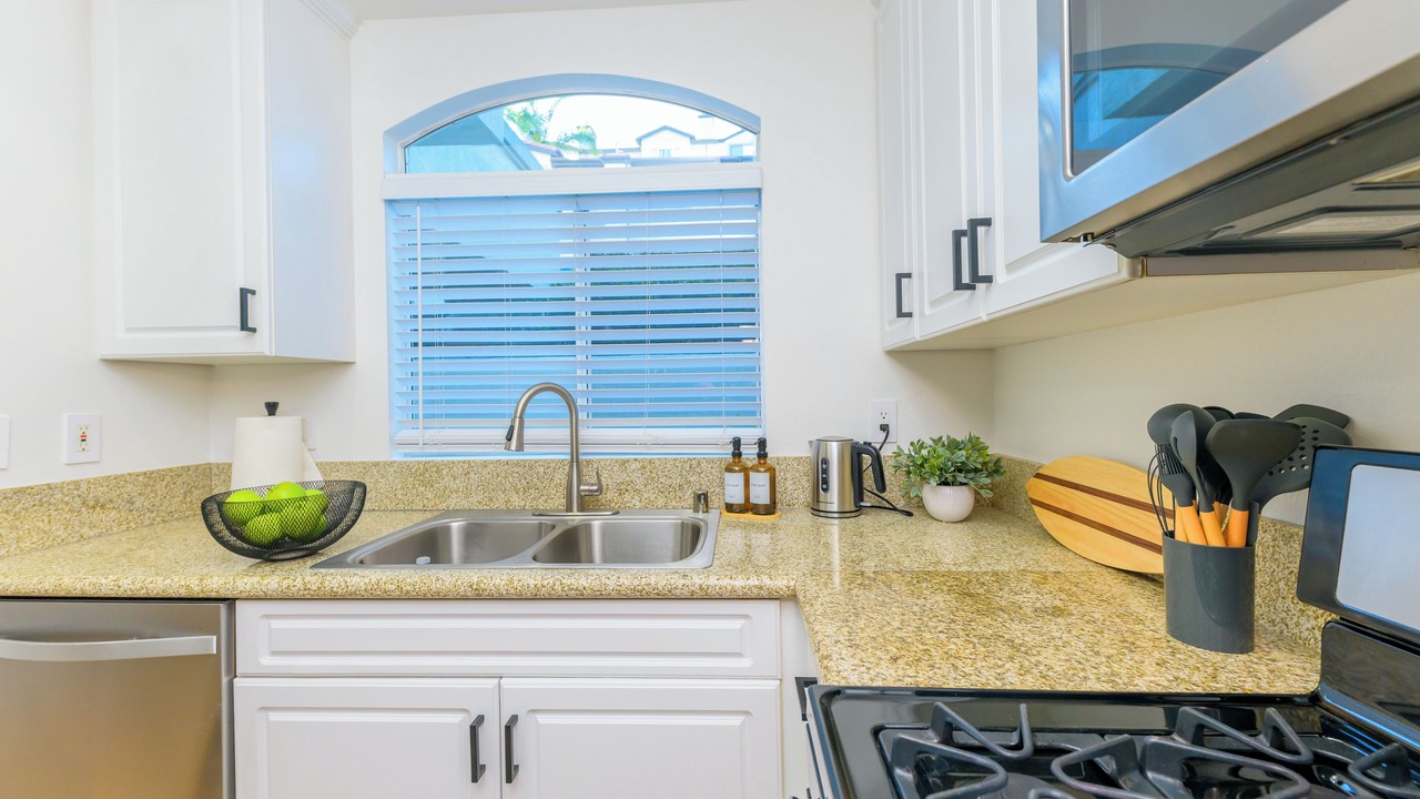 Photo of Kitchen in Laguna Niguel