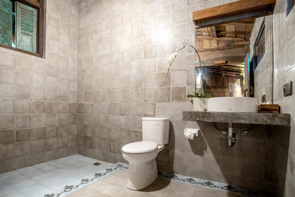 Photo of Bathroom in Pererenan