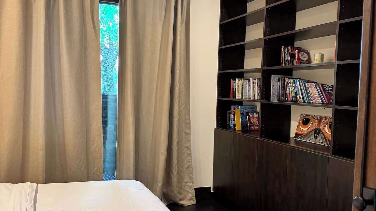 Photo of Bedroom in Lake Hodges