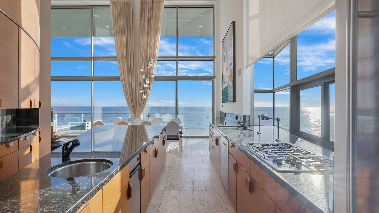 Photo of Kitchen in Central Malibu