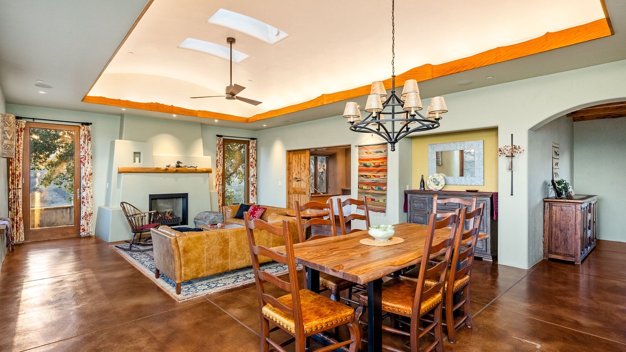 Photo of Bedroom in Atascadero