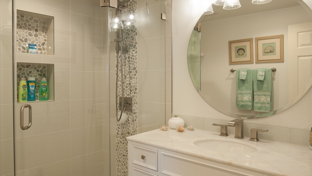 Photo of Bathroom in Blue Lagoon