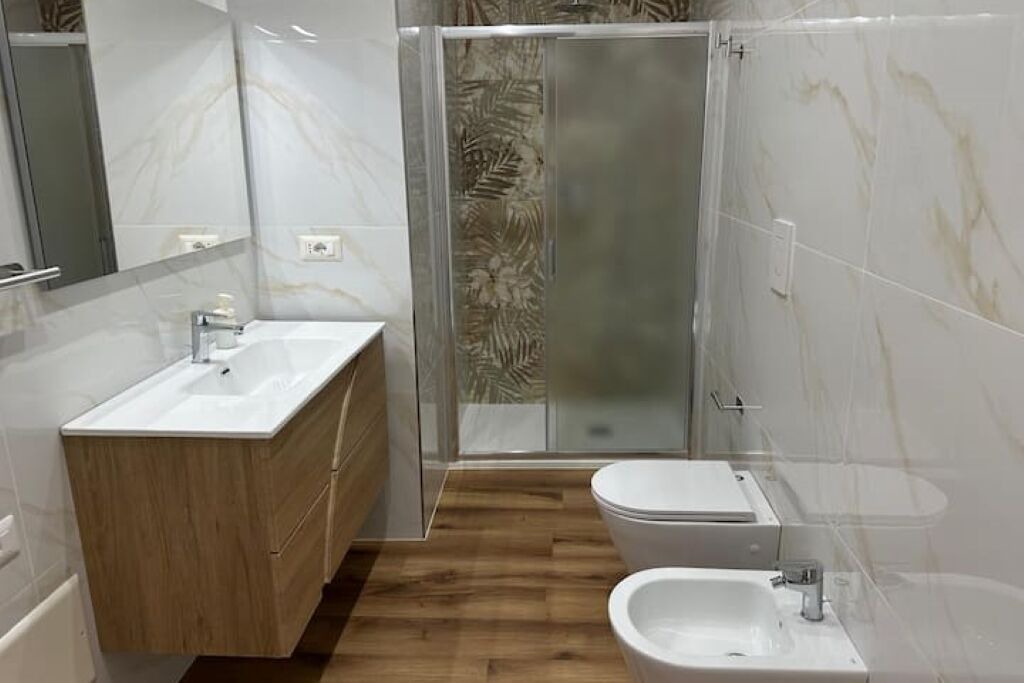 Photo of Bathroom in Naples