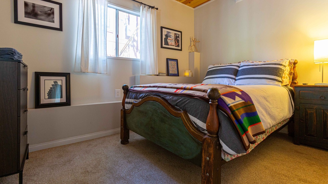 Photo of Bedroom in Arrowbear Lake